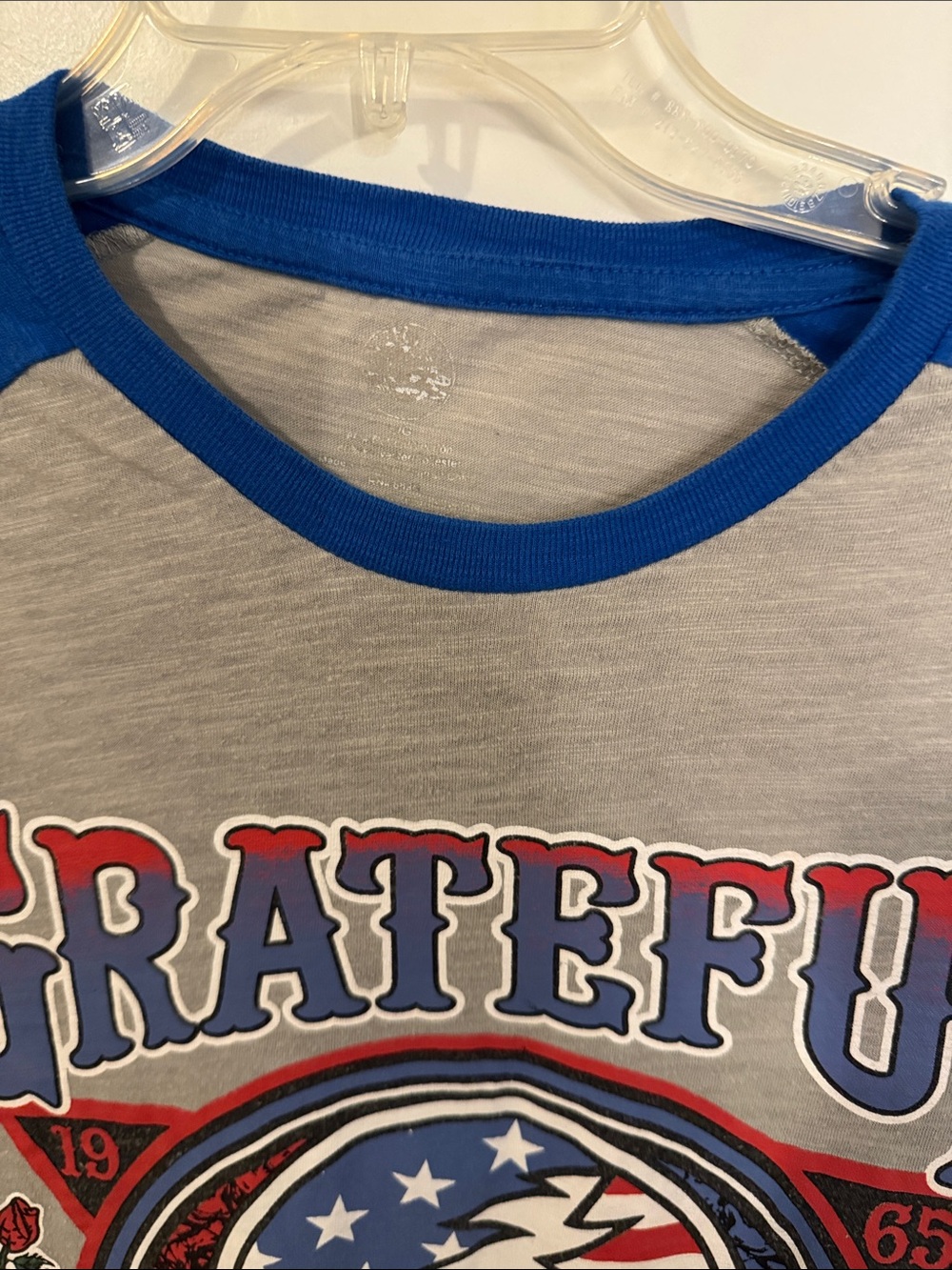 Grateful Dead Gray and Royal Blue Raglan Tee with Patriotic Skull Graphic - Picture 3 of 7